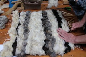 peg loom weaving